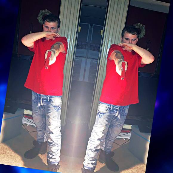 Meet your Posher, Austin - Picture 1 of 1